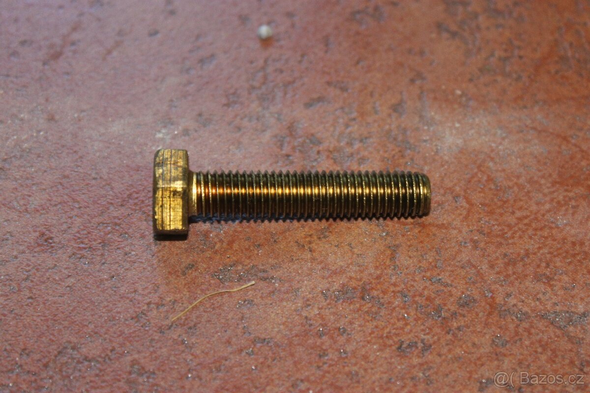 Mosazné šrouby - 2