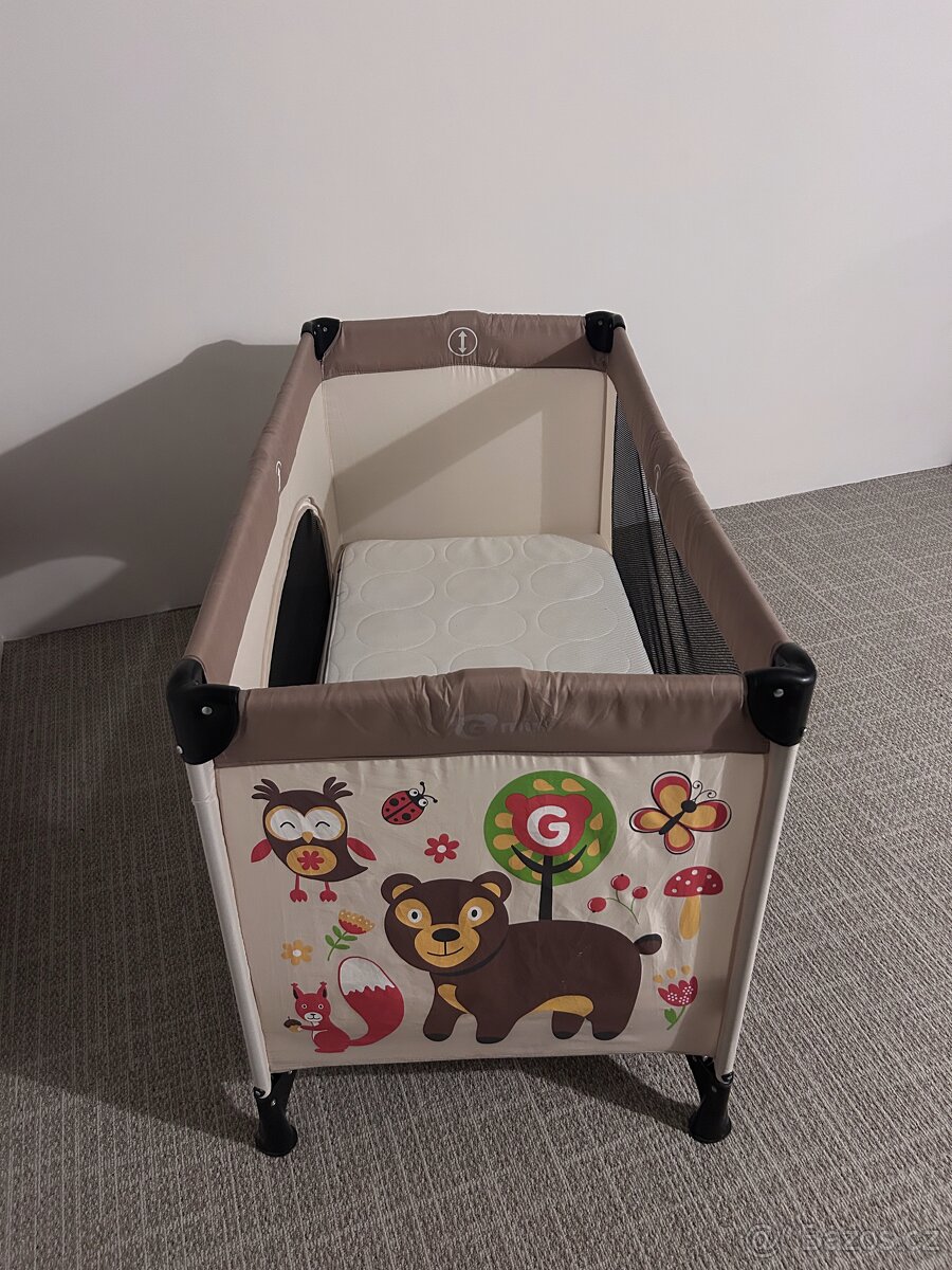 Cestovní postýlka - 2