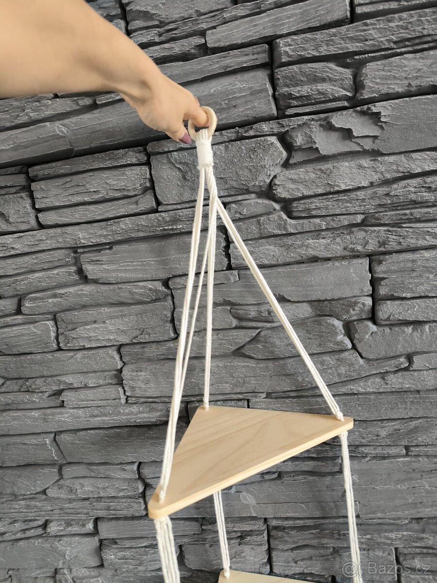 Rohová polička - 2