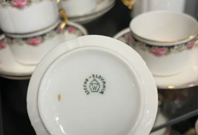 Porcelánový servis - 2