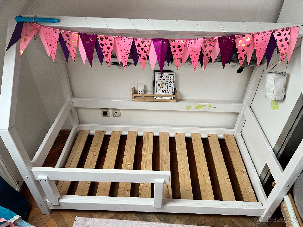 dětská postýlka- domeček - 2