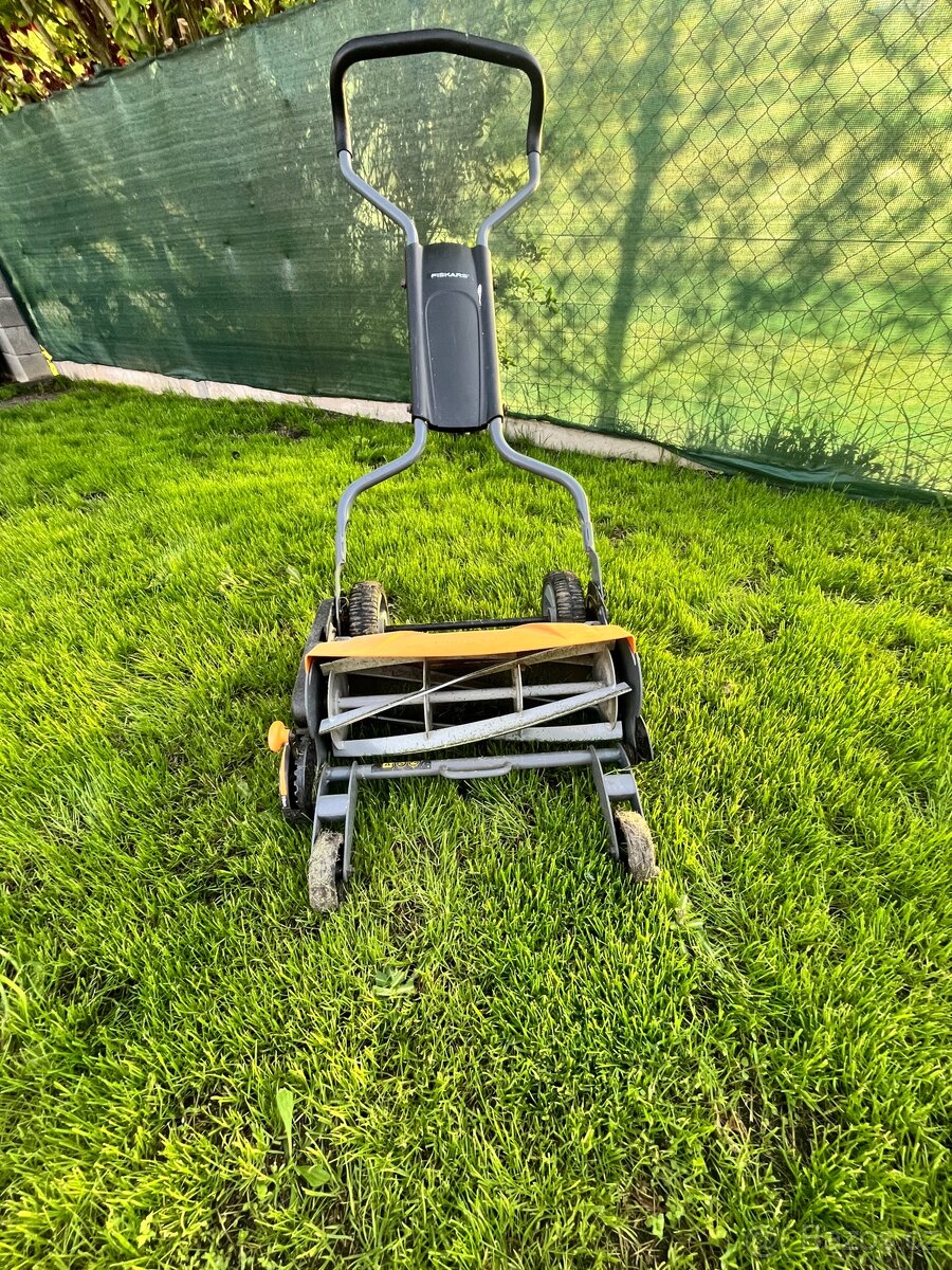 Sekačka vřetenová Fiskars Sharp - 2