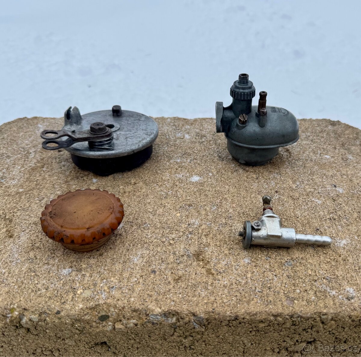 Stadion, Jawa Jawetta - dily - 2