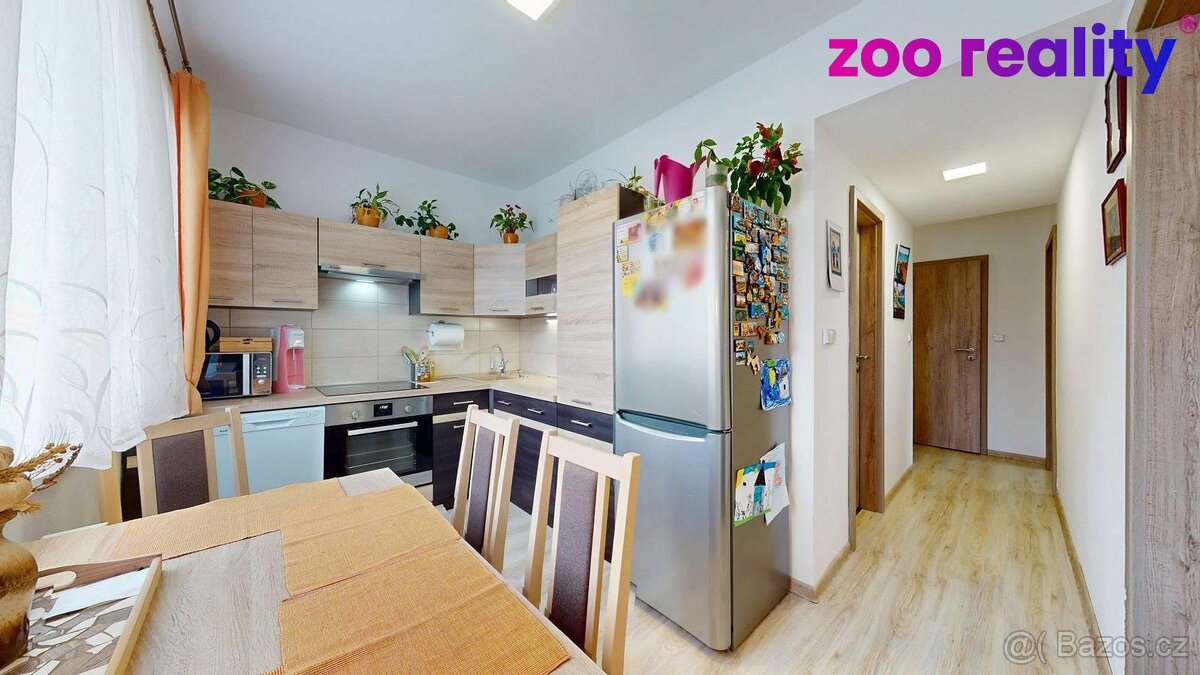 Prodej, byt 3+1, 70 m2, Volary, Sídliště Míru - 2