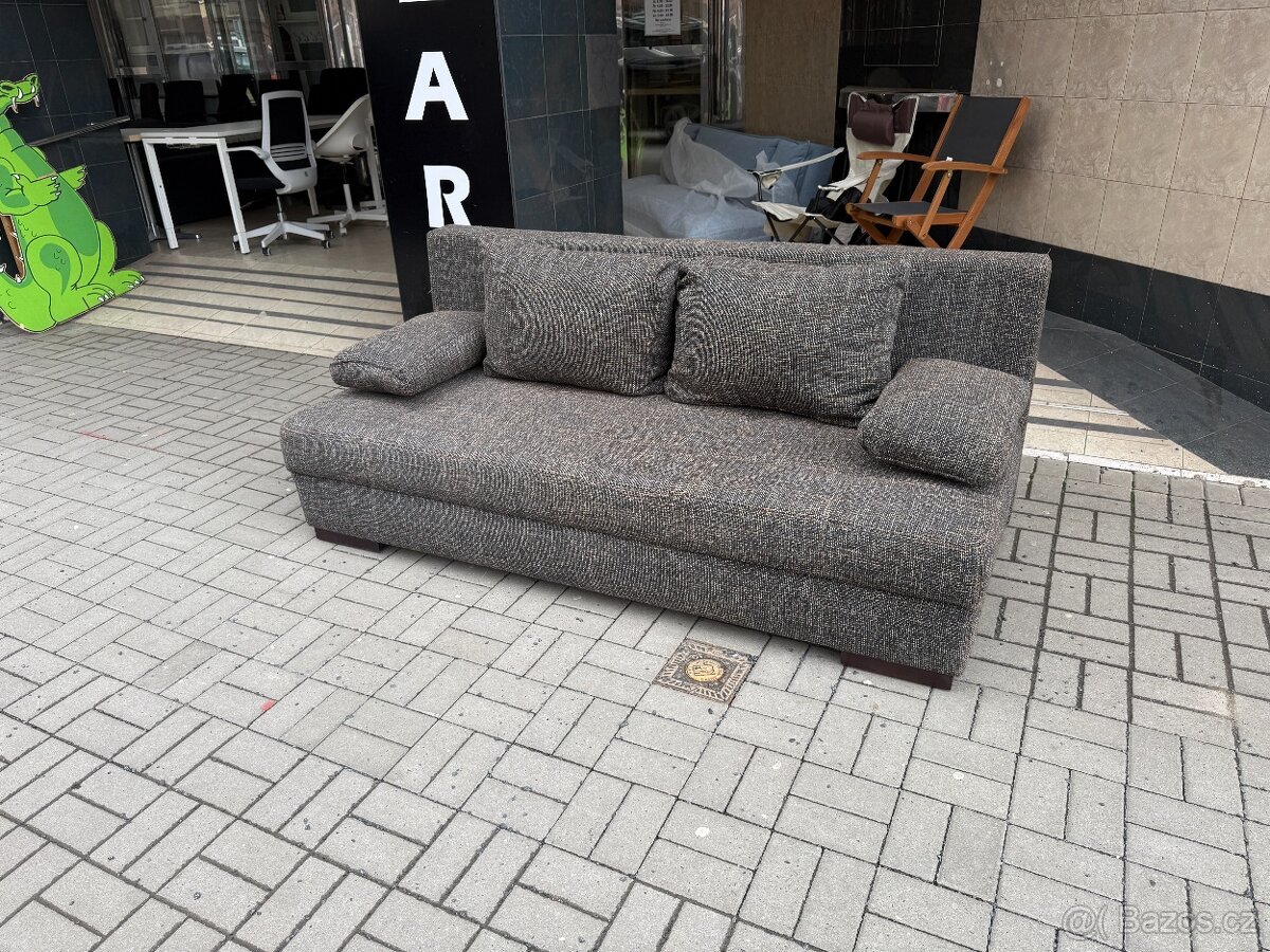 Rozkládací sedačka s úl. prostorem - 2