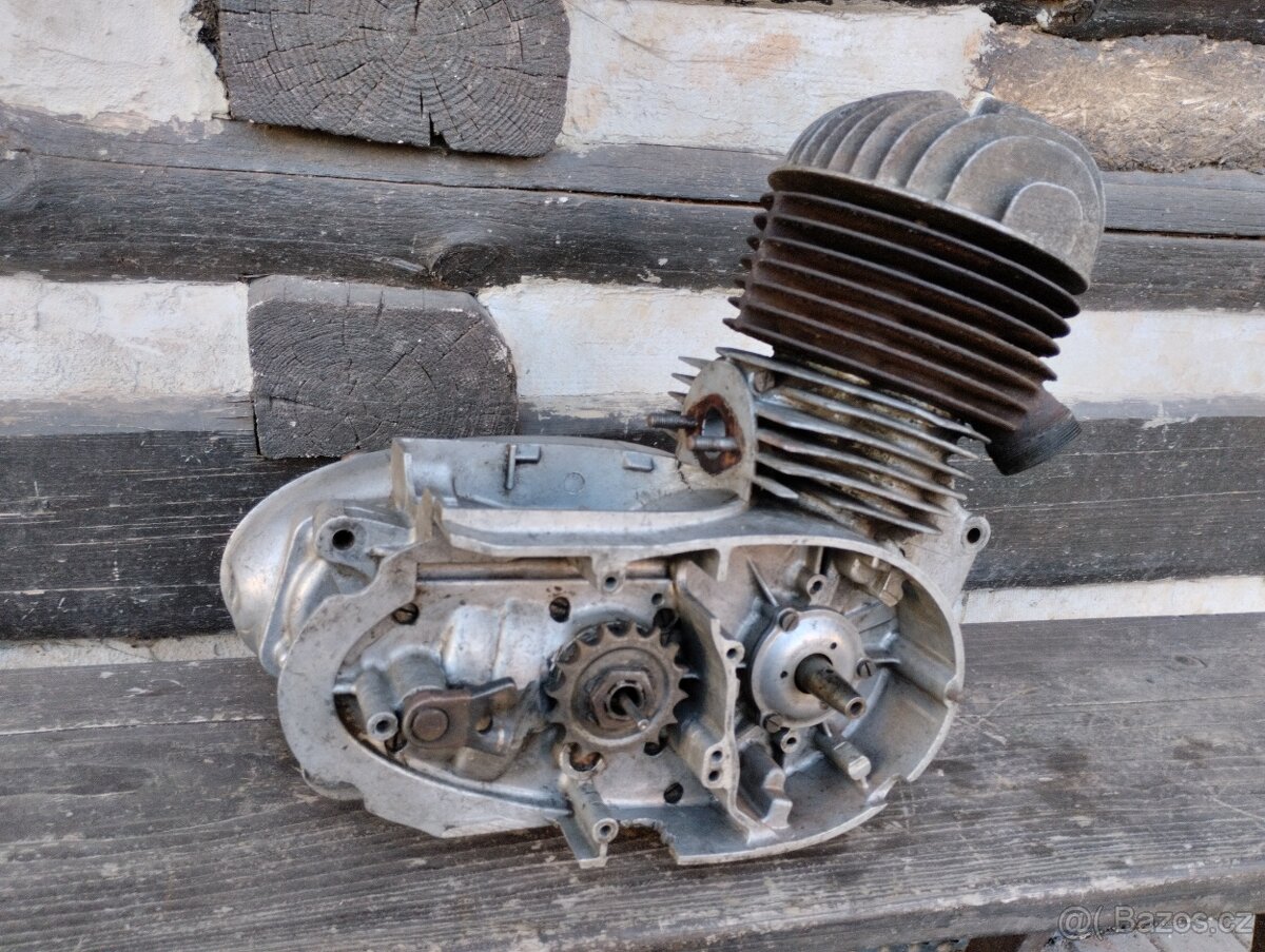 Jawa - ČZ 175 - 356 motor - 2