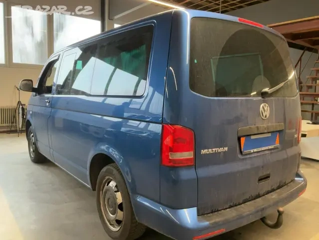 Multivan T5 2.0TDI 103kW,DPH,tažné,navi,serviska - 2
