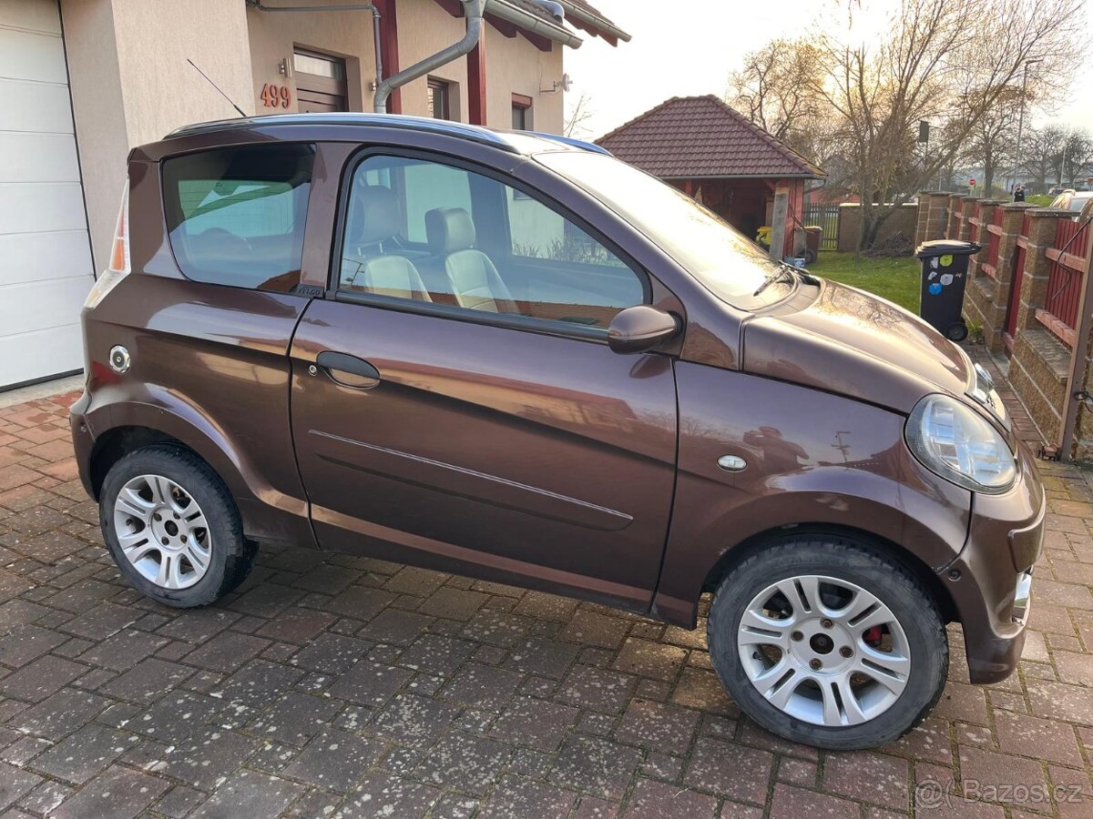 Prodám MICROCAR MGO SXl - 2
