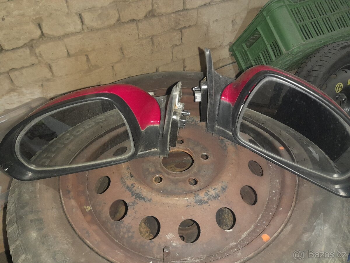 Zrcatka kia ceed - 2