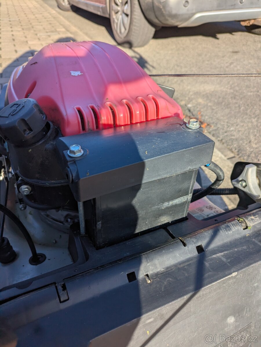 Benzínová sekačka - 2