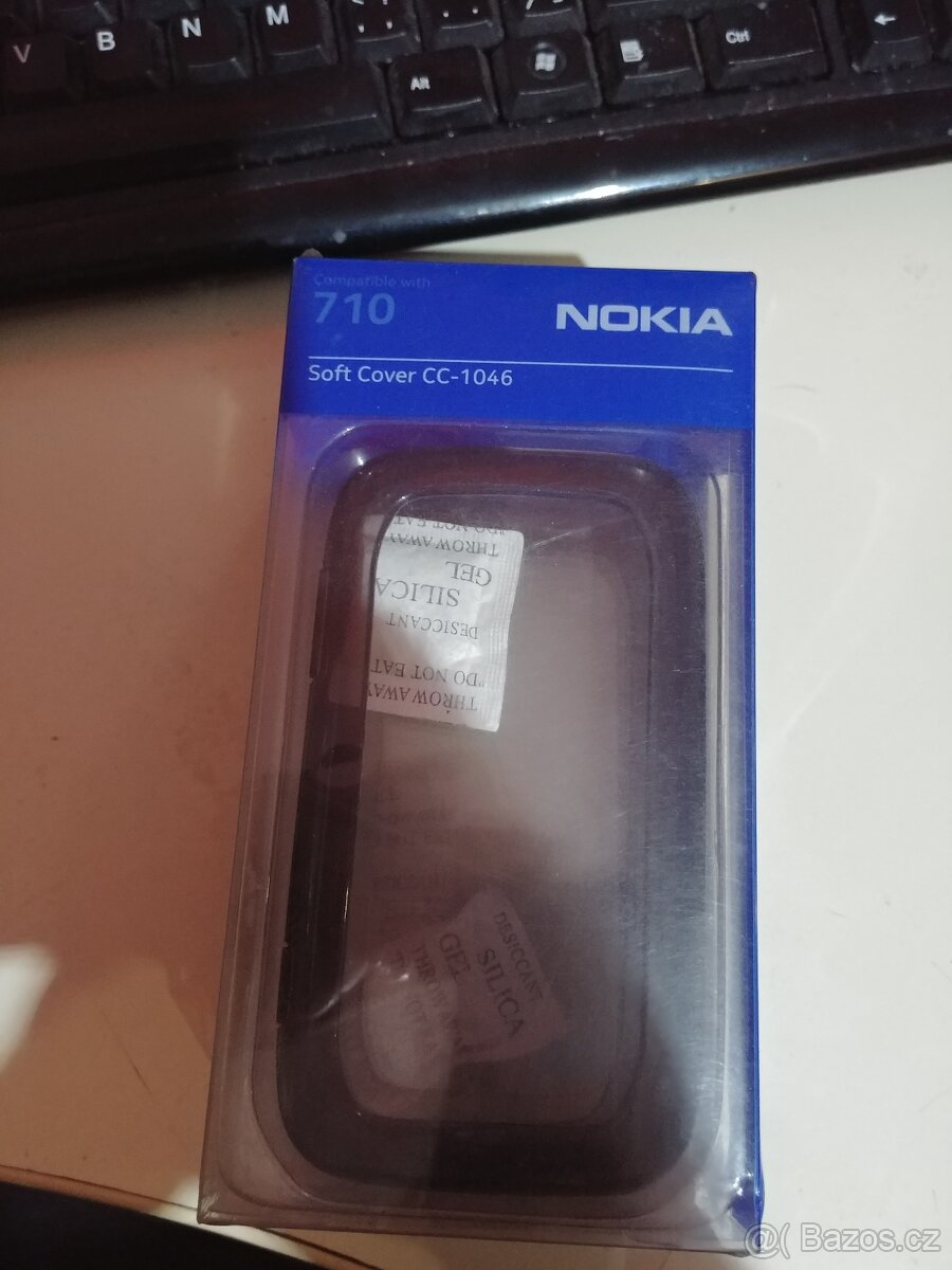 pouzdra nokia 710 - 2