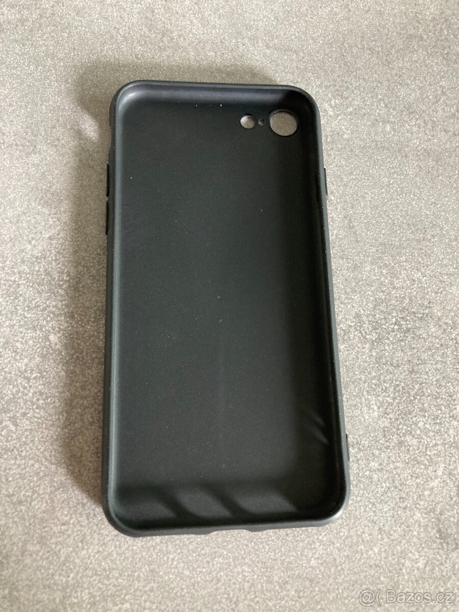 Obal na mobil Apple Iphone 7,8,SE 2020 nový silik. - 2