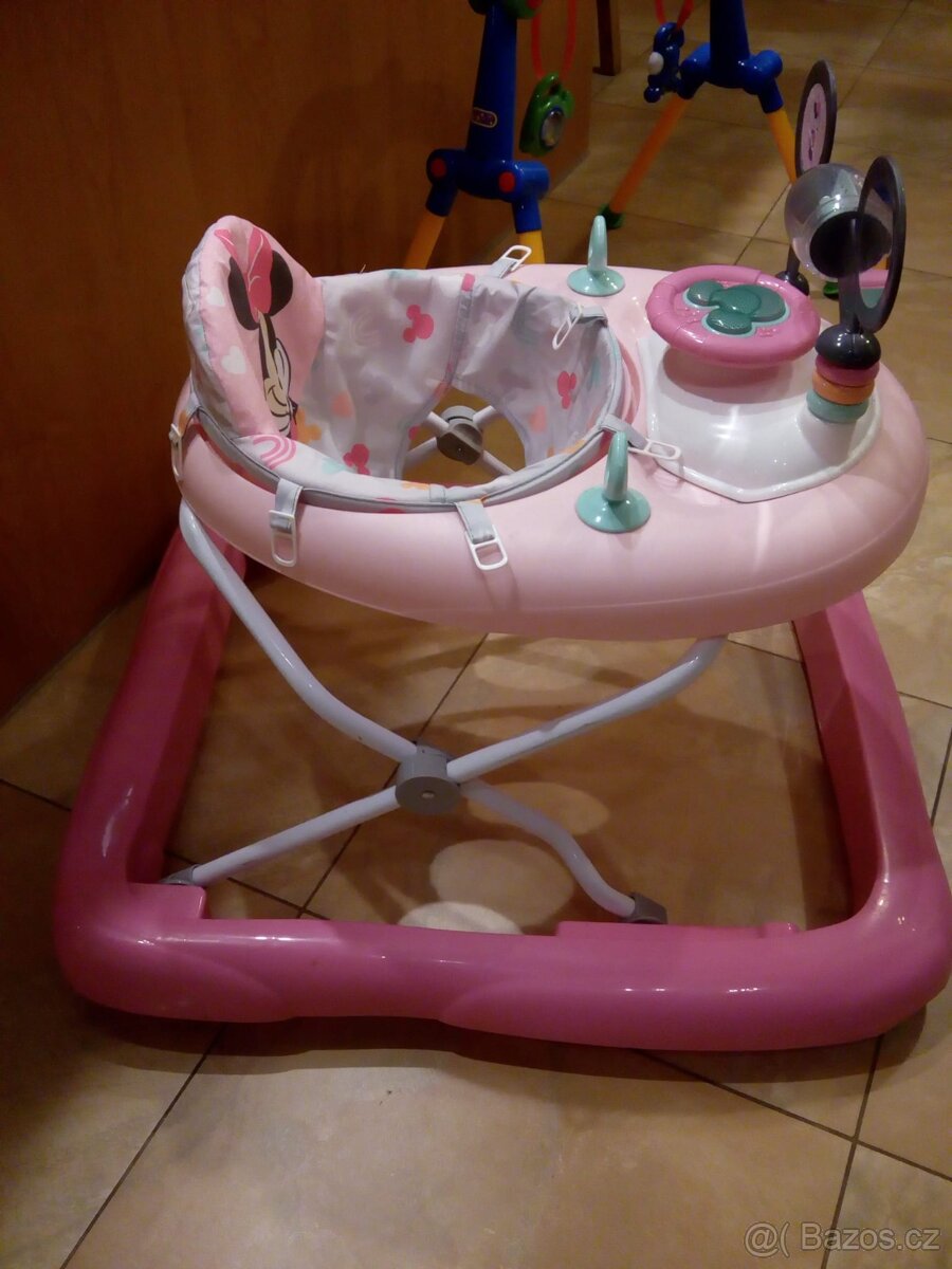 Dětské chodítko Disney Baby Minnie Mouse - 2