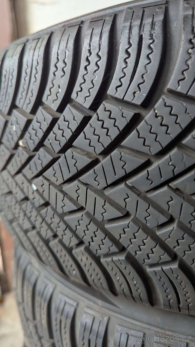 pneu Nexen 185/55 R15 zimní použité DOBRÝ STAV - 2