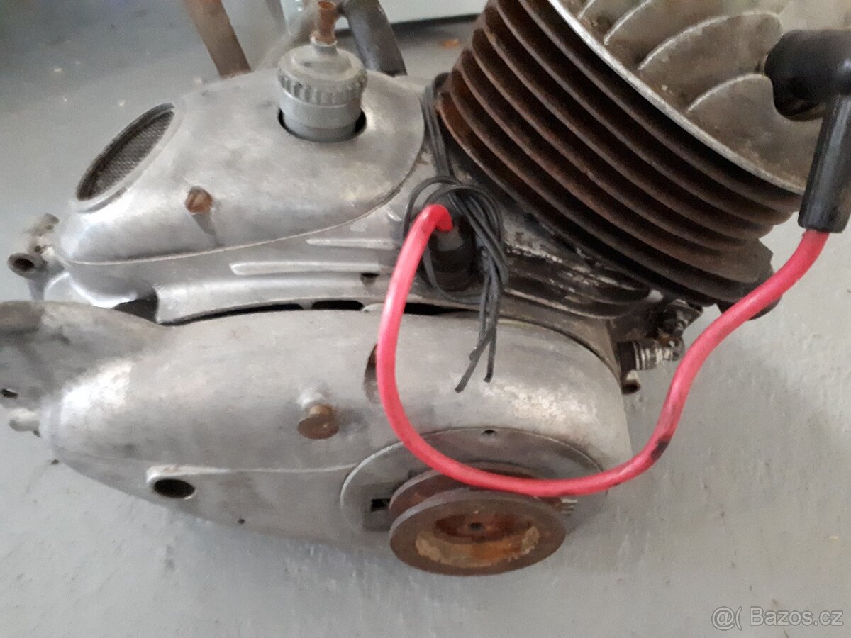 Motor ČZ 150 - 2