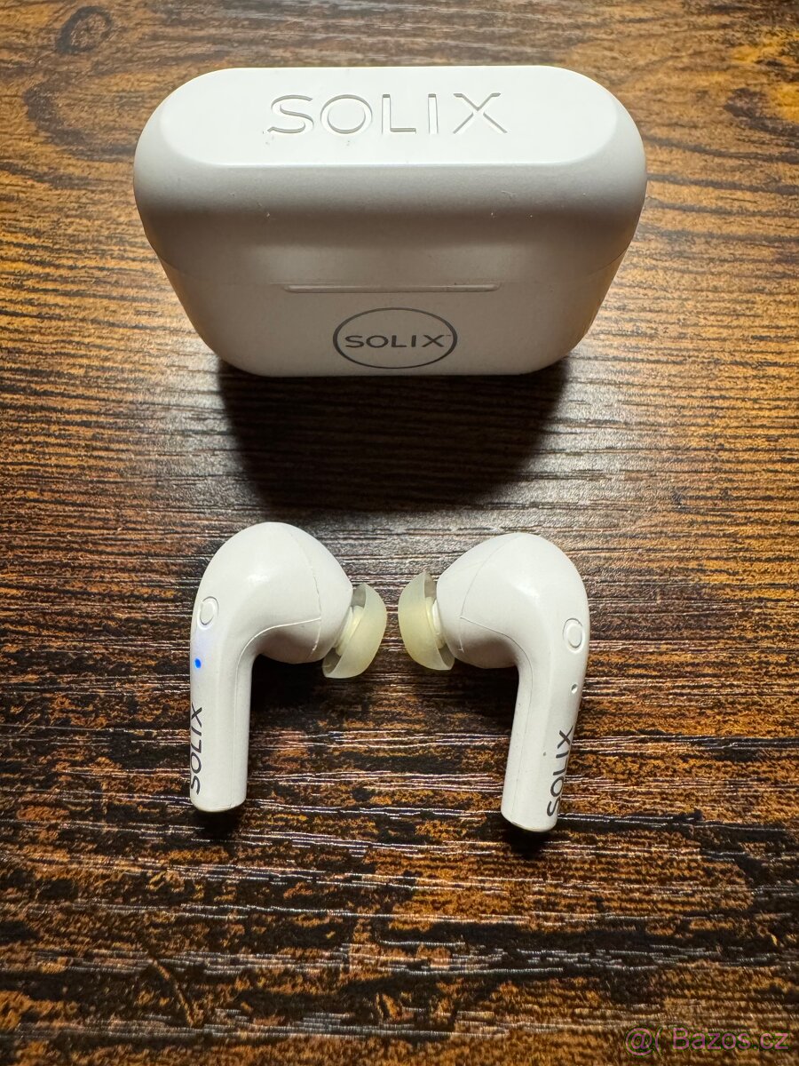 Bezdrátová BT sluchátka SOLIX SX-TWS1 s nabíjecím pouzdrem - 2