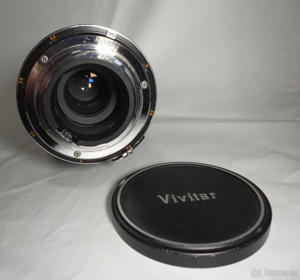 Vivitar Close Focusing Auto Zoom 90-230mm 1:4.5 na Min MD - 2