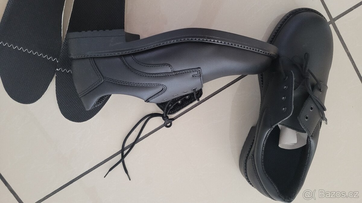 Polobotky kozene - 2