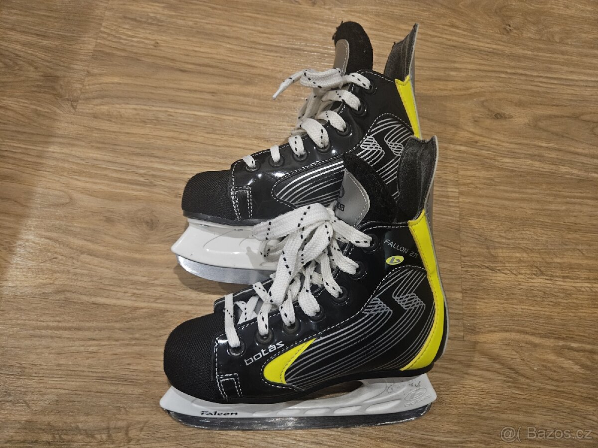 Lední brusle vel. 30 - 2