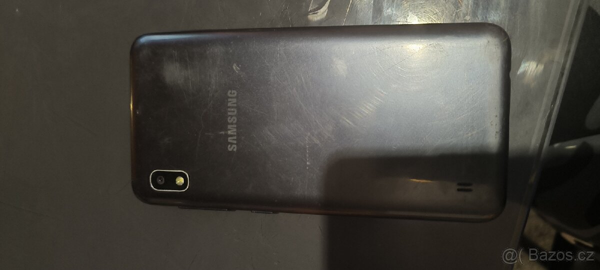 Samsung Galaxy A10 na náhradní díly - 2