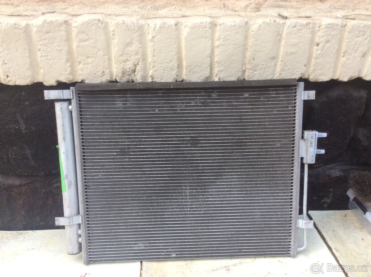 Santa Fe 2018-2022přední levé světlo+naraznik - 2