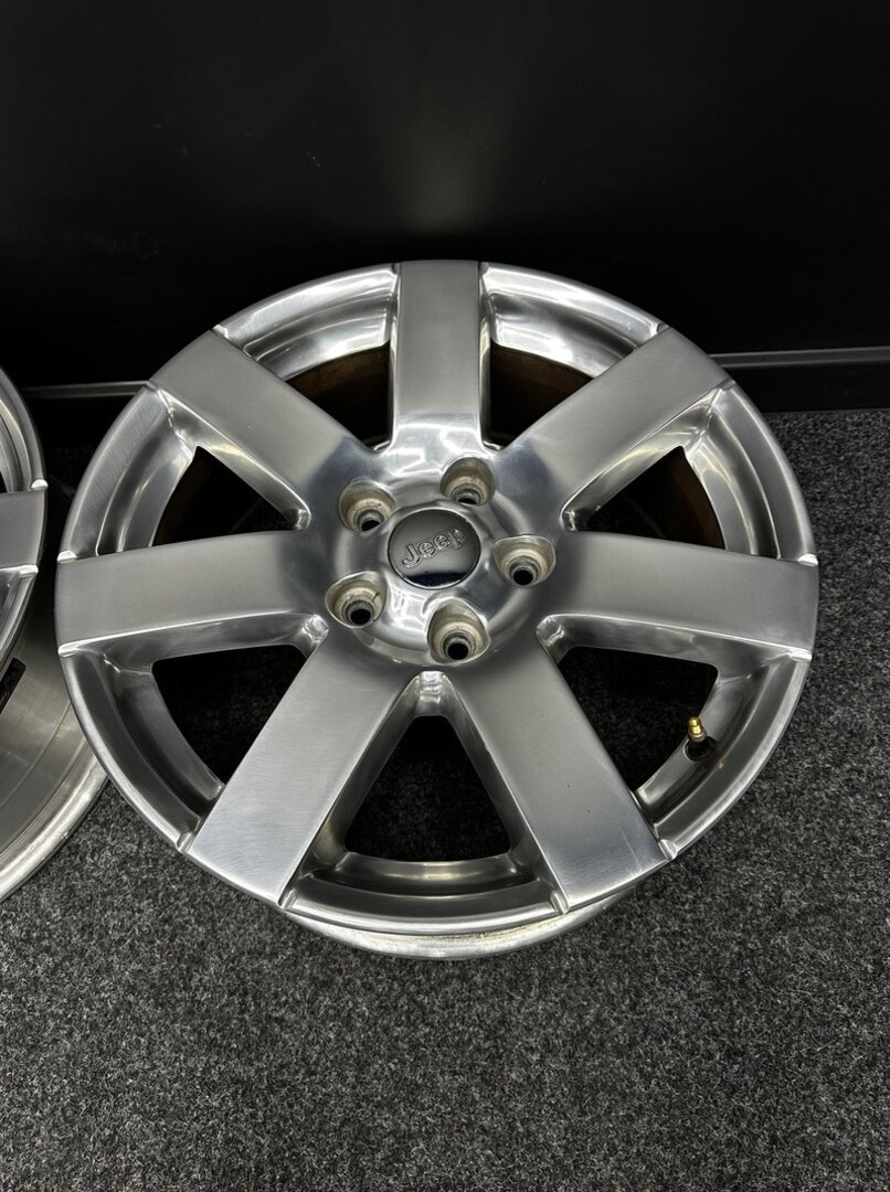 Sada alu Jeep 5x127 18” - 2