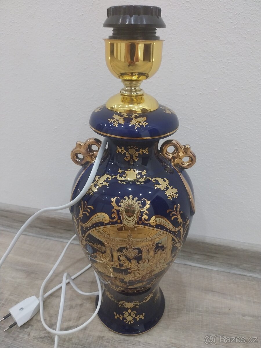 Váza předělaná na lampičku - 2