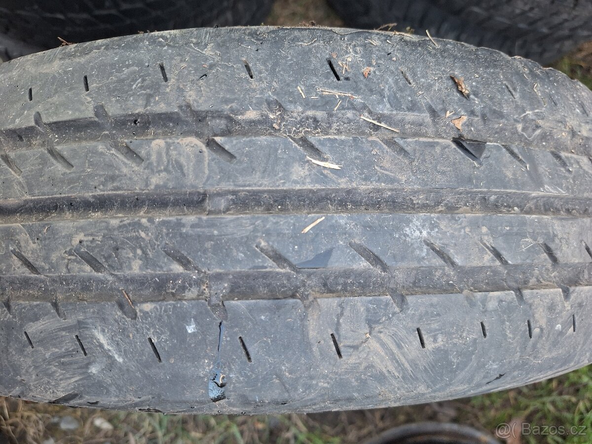 Letni pneu 175/70/14C - 2