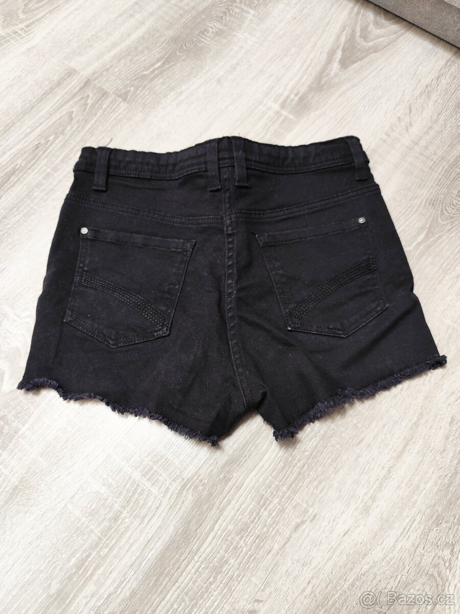 Černé riflové kraťasy - 2
