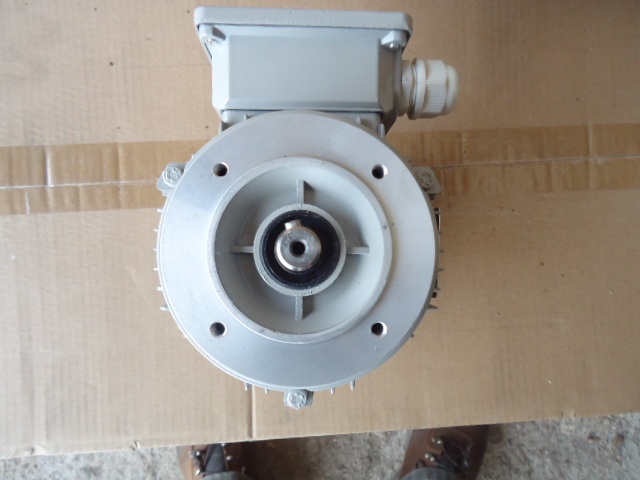 Elektromotor 0,37kw/1380ot - 2