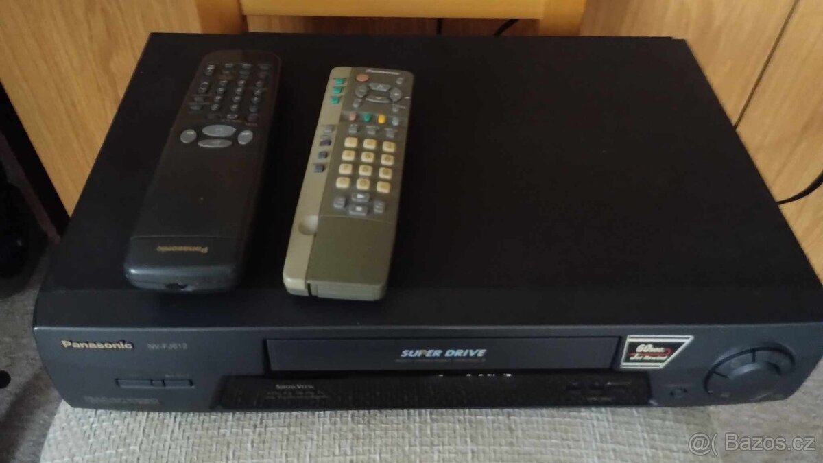 Videorekordér Panasonic NV-FJ 612 - 2