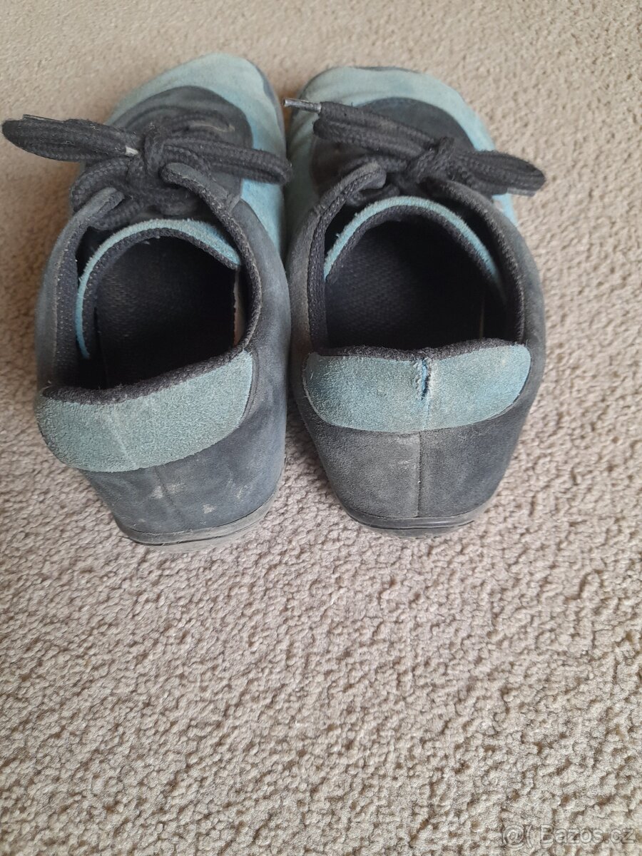 Celoroční kožené barefoot boty Beďa bel.38 - 2