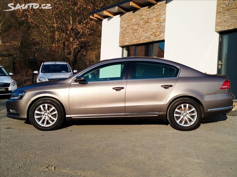VW Passat LIMUZÍNA 1.4 TSi 90kW r.v. 12/2010, naj. 192.235km - 2