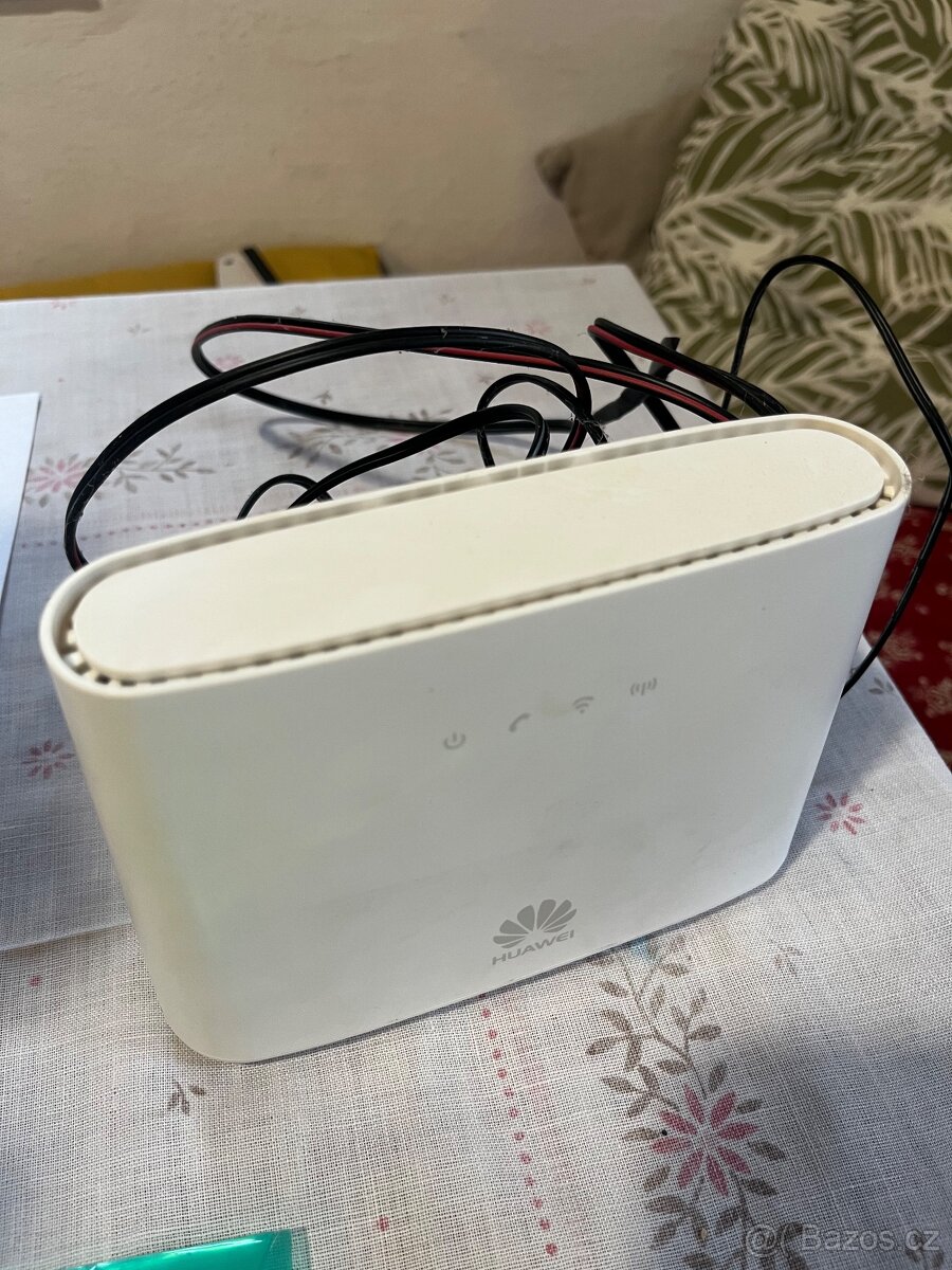 ANTÉNA, ROUTER, ZDROJ - 2