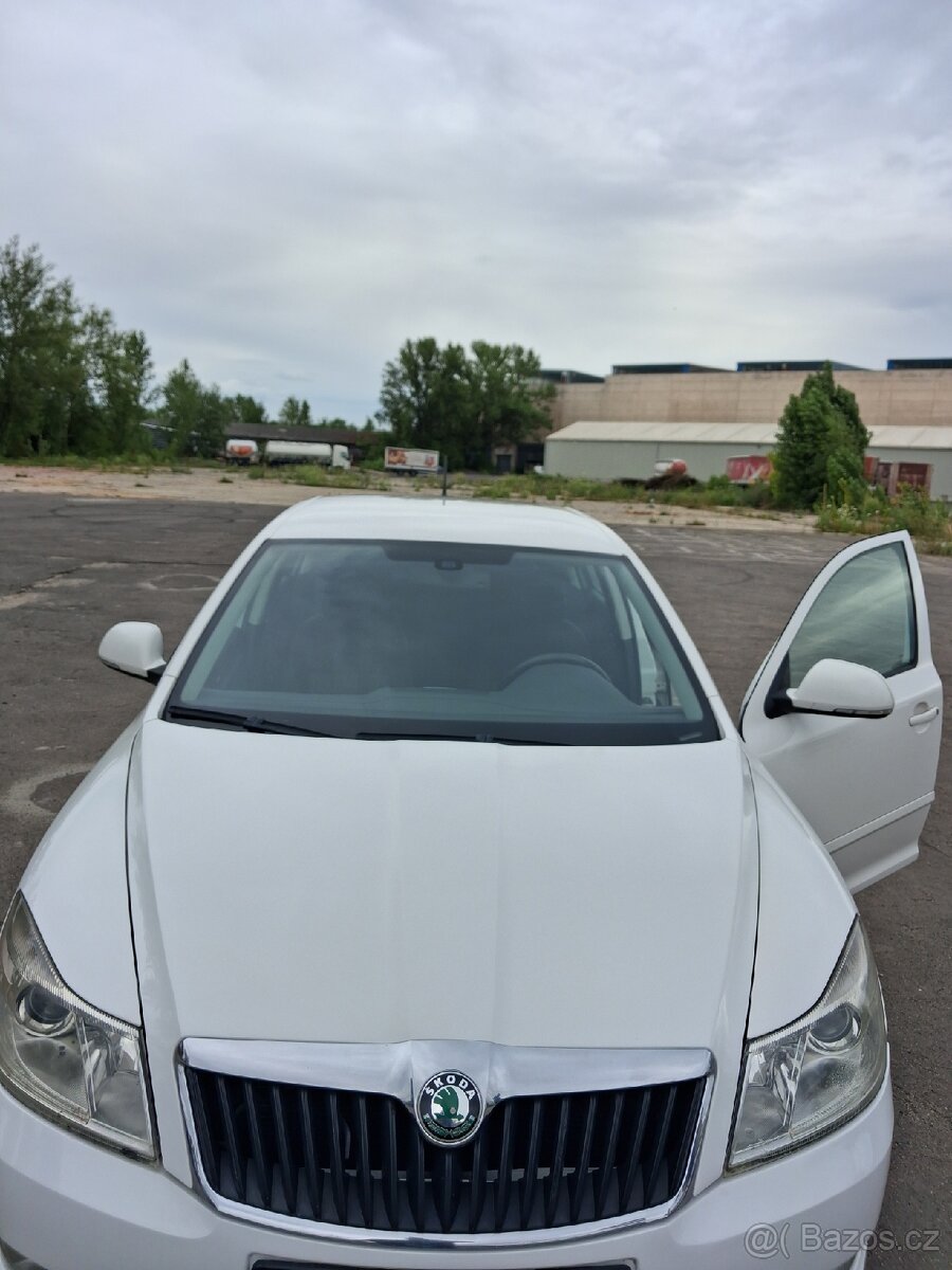 Skoda Oktavia 2 - 2