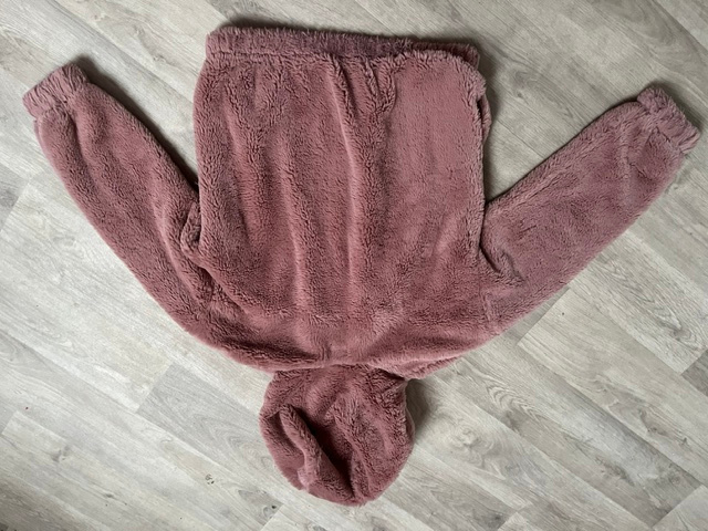 Chlupatka vel. 140 - 2