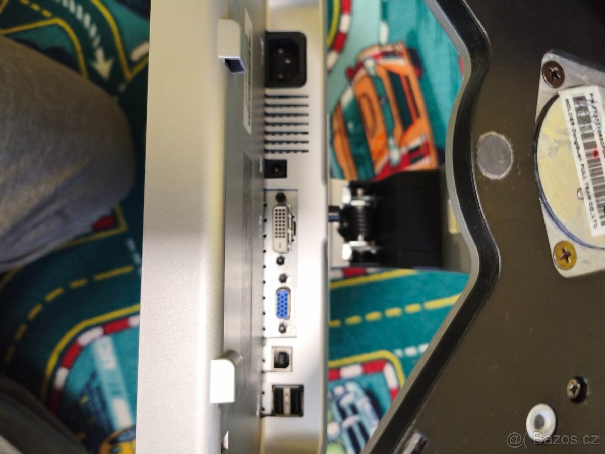 monitor Dell 1907 FPT - 2