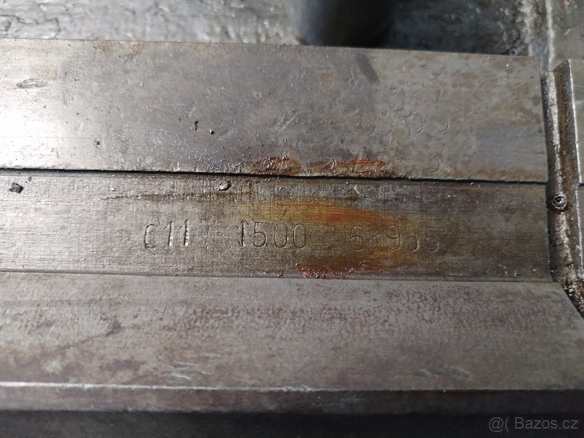 Soustruh zmm/3mm typ c11 točná délka 1500 - 2