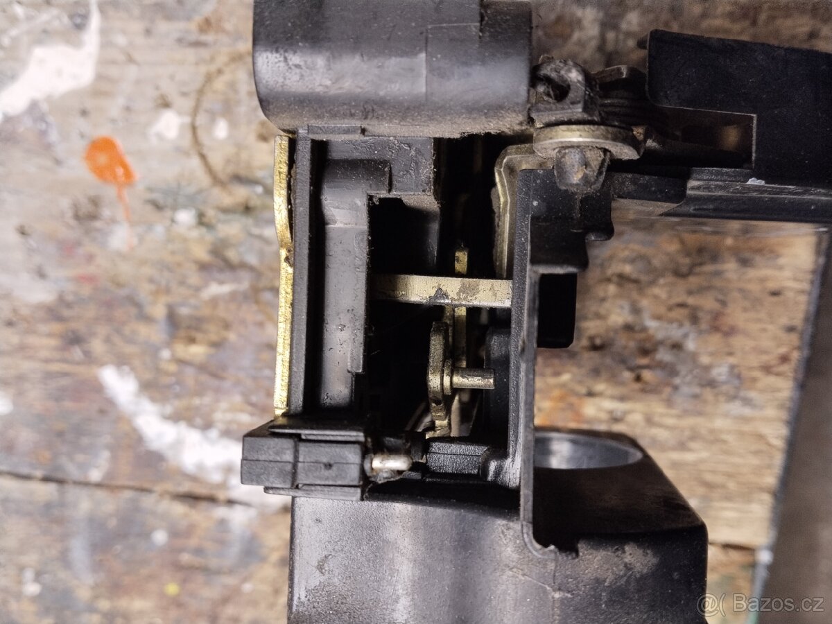 Přední zámek FIAT PUNTO 1 (176) - 2