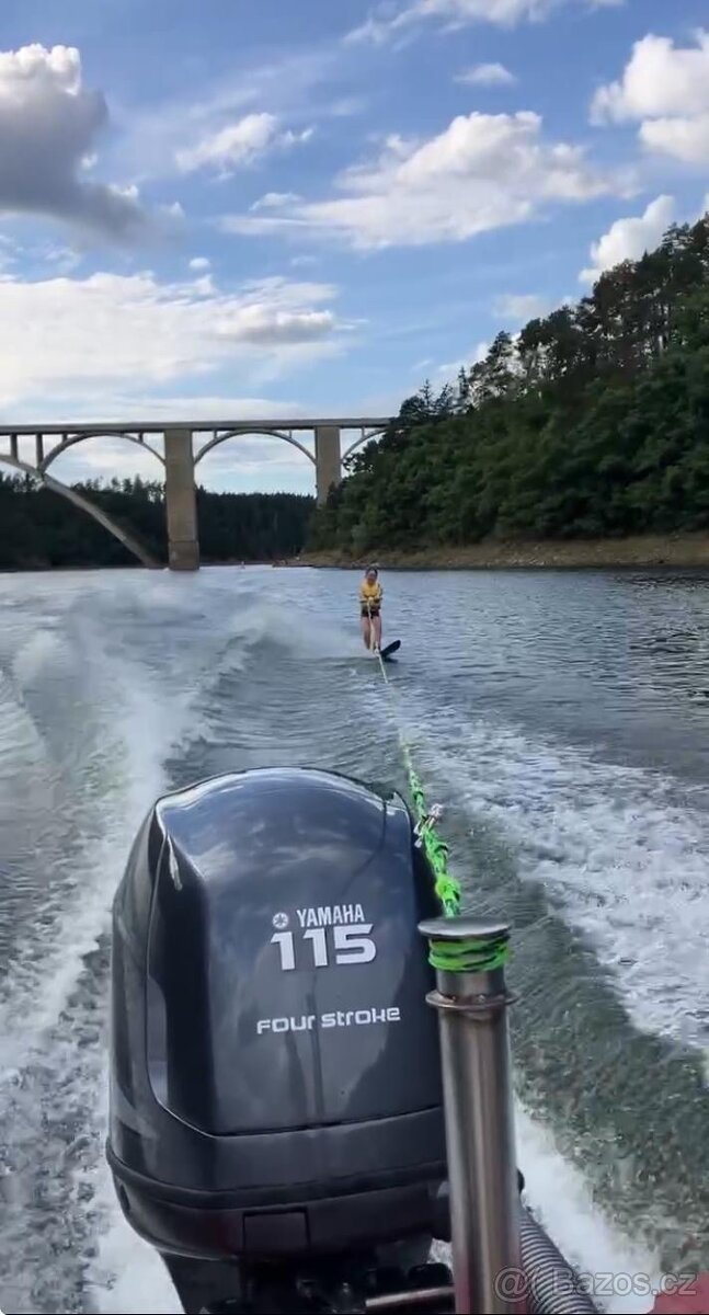 Lodní závěsný motor Yamaha 115hp 4takt - 2
