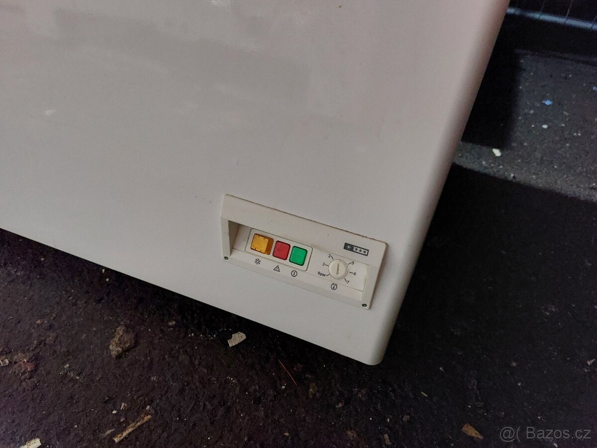 Liebherr pultový mrazák 600L. - 2