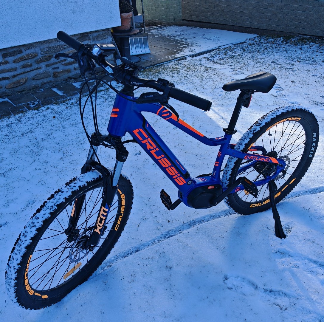 Crussis E-athland - 2