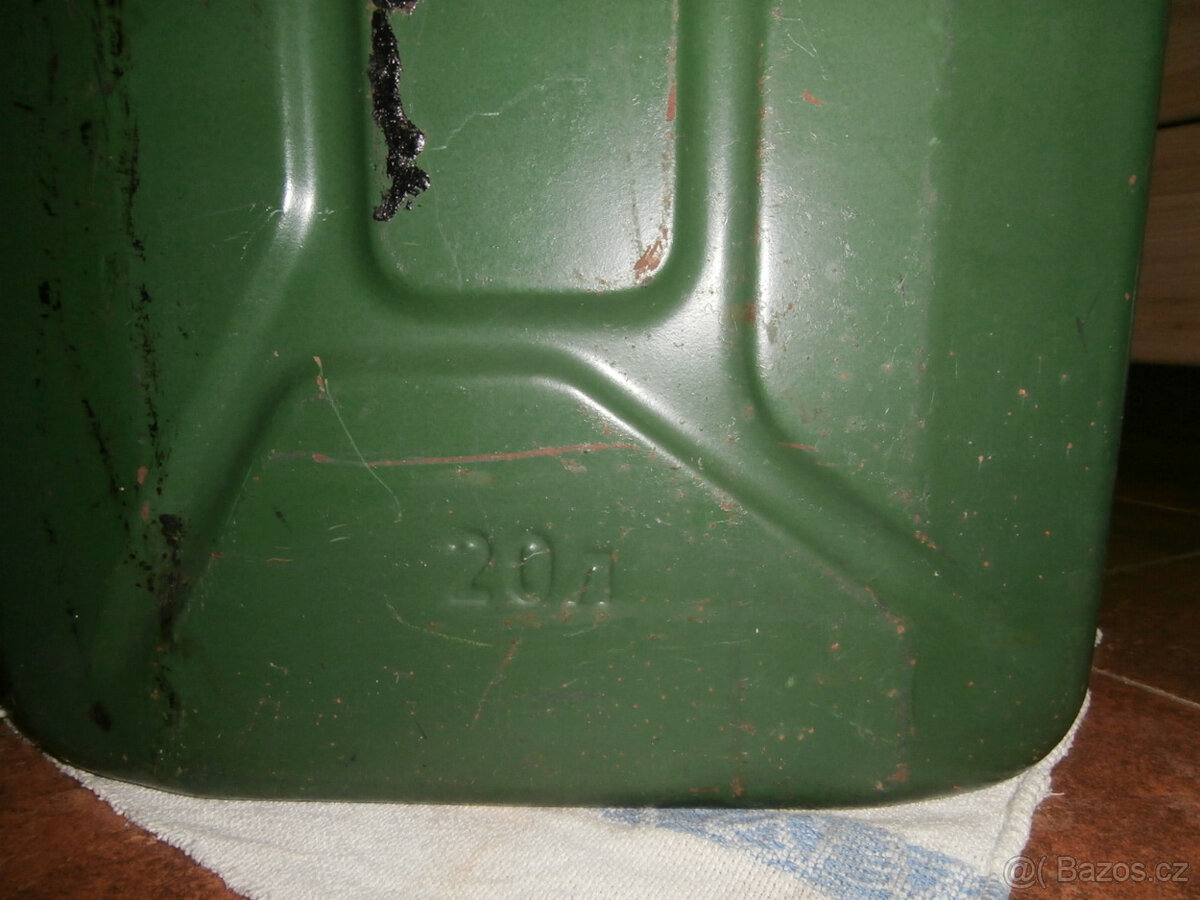 Kanystr plechový - 20l - 2