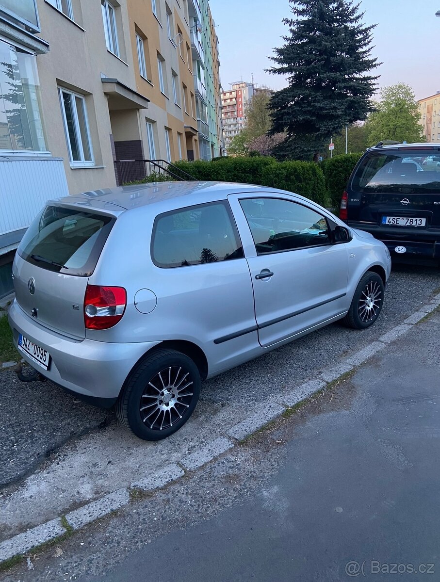 Prodám Volkswagen Fox 1,4i 55kw - 2