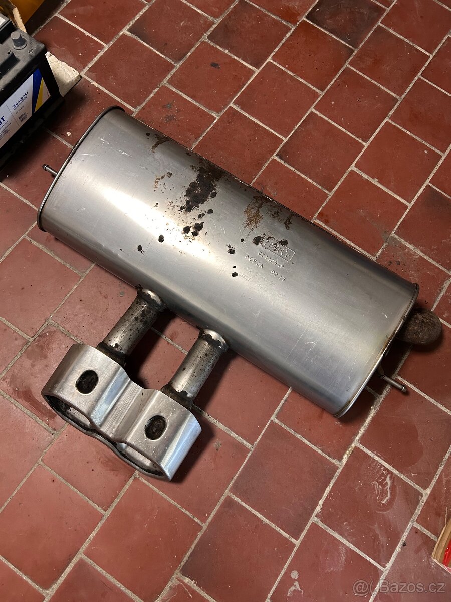 Zadní tlumič výfuku - 2