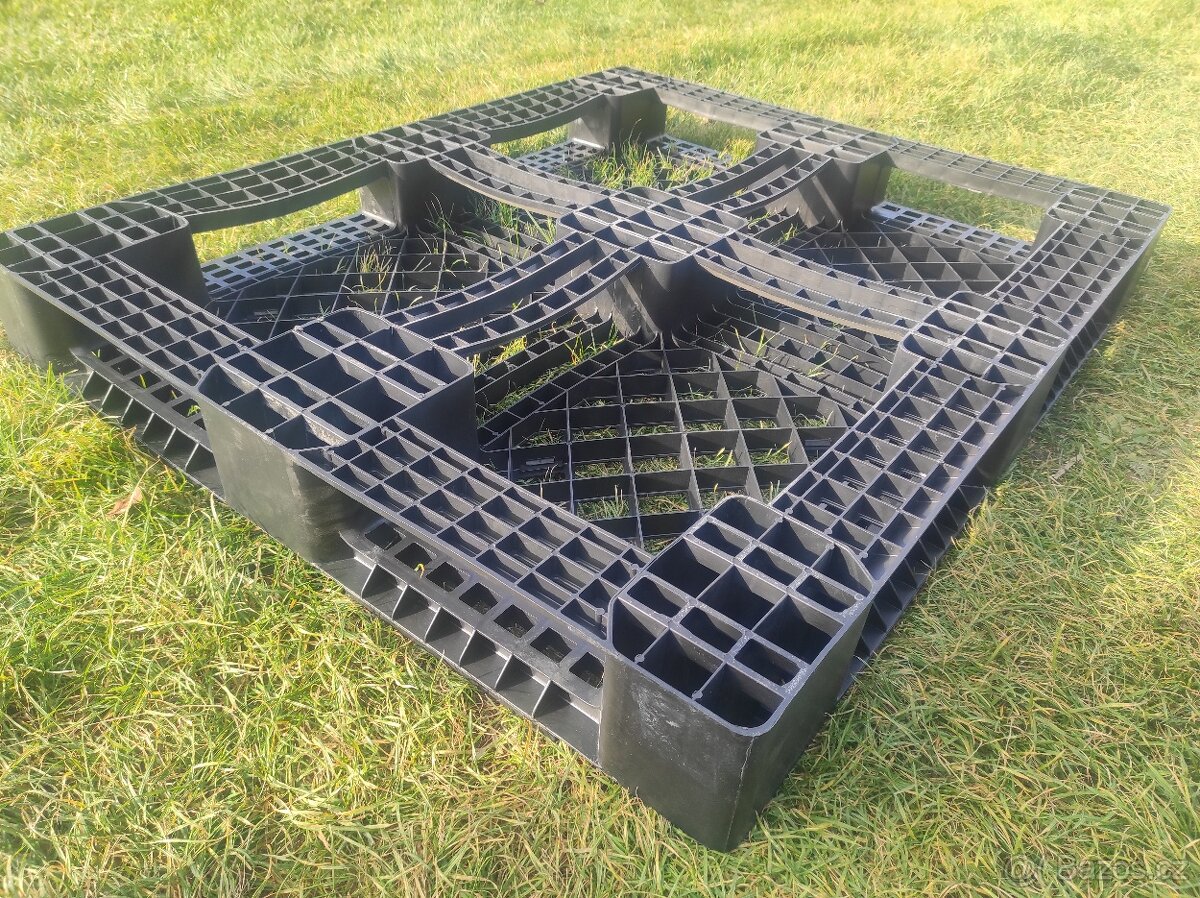 Plastové palety - 2