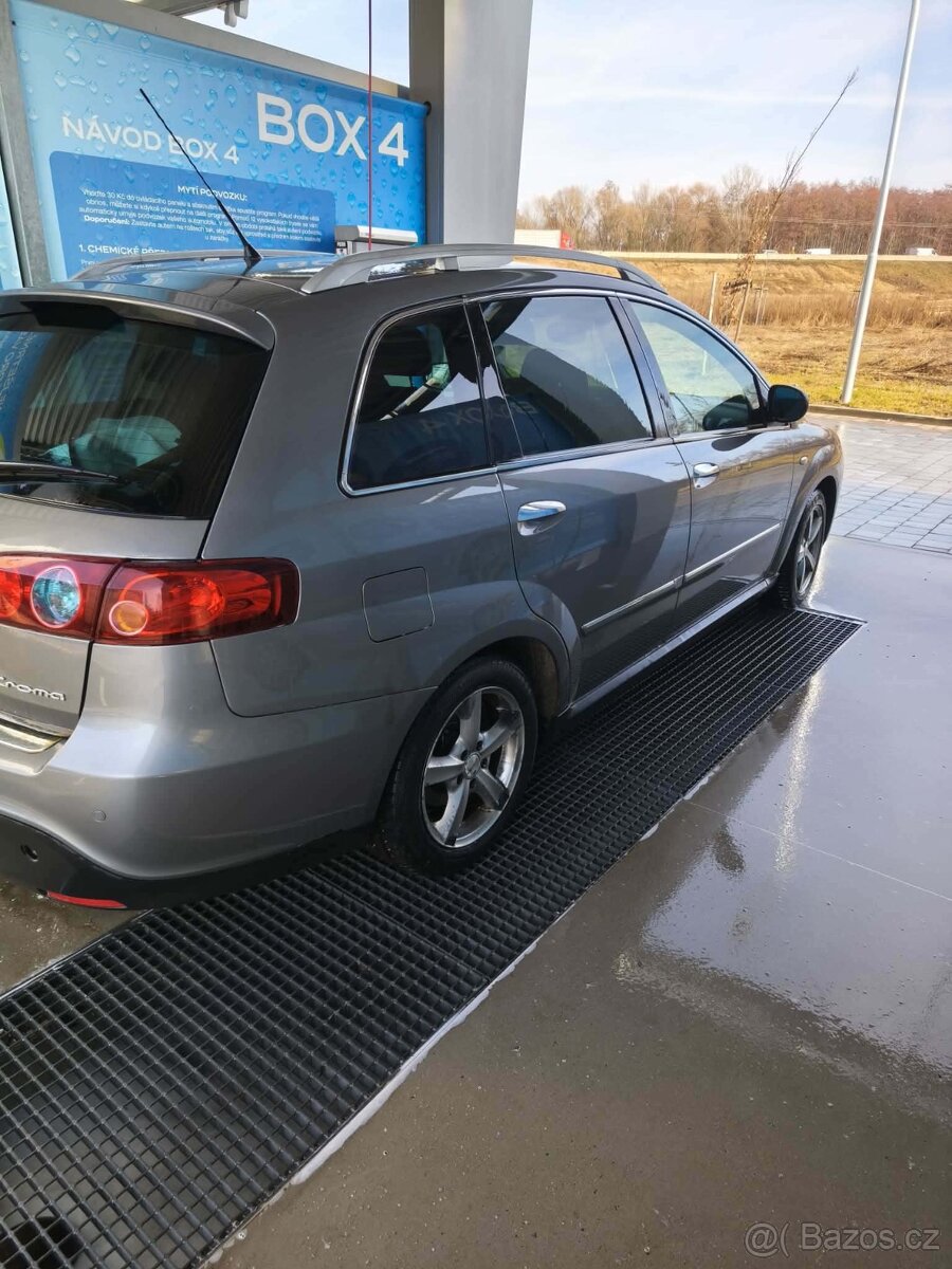Fiat Croma 1.9 jtd 110kw - 2