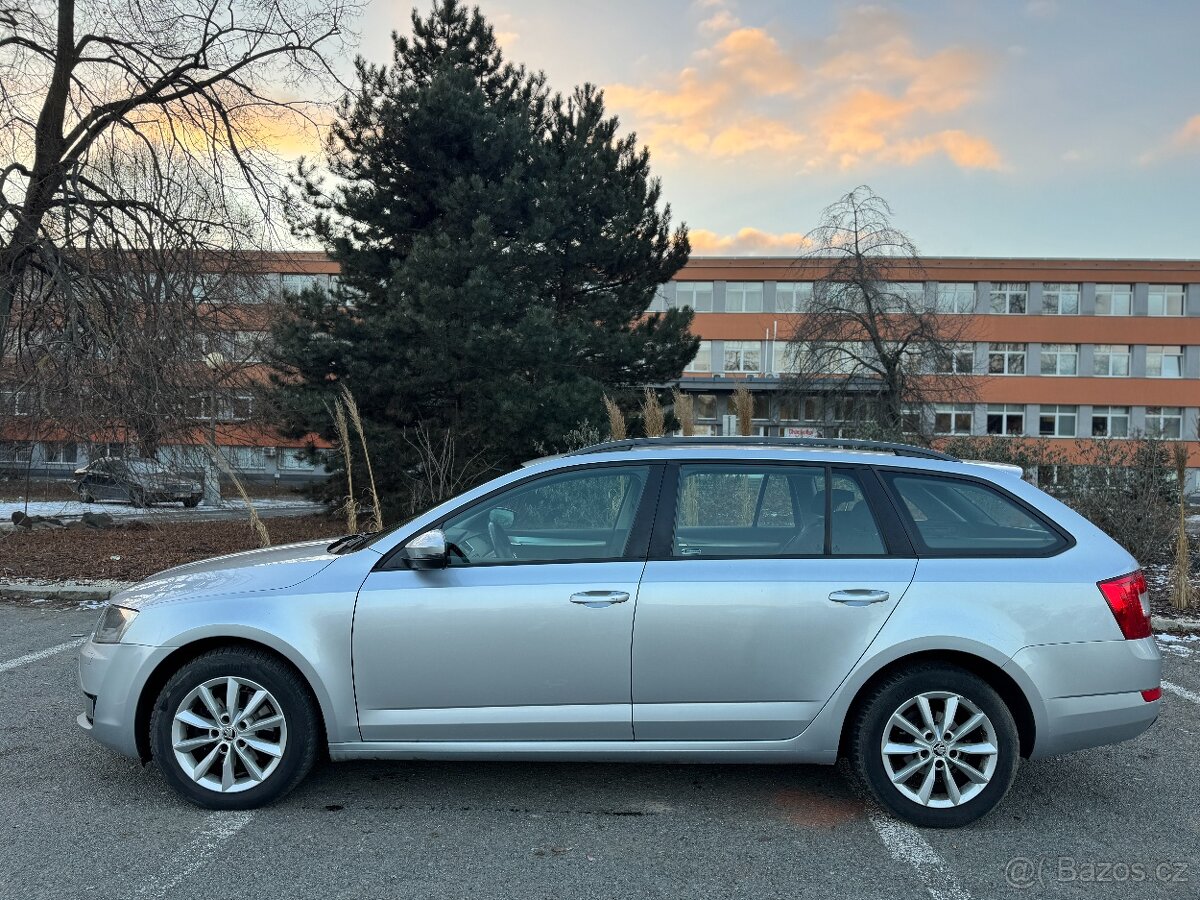 Škoda Octavia 2.0 TDi ČR digi klima - 2