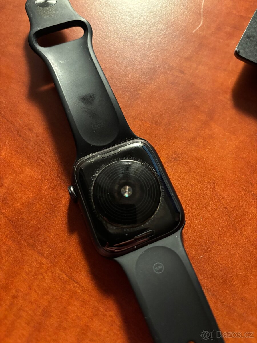 Apple watch SE, 44mm - 2