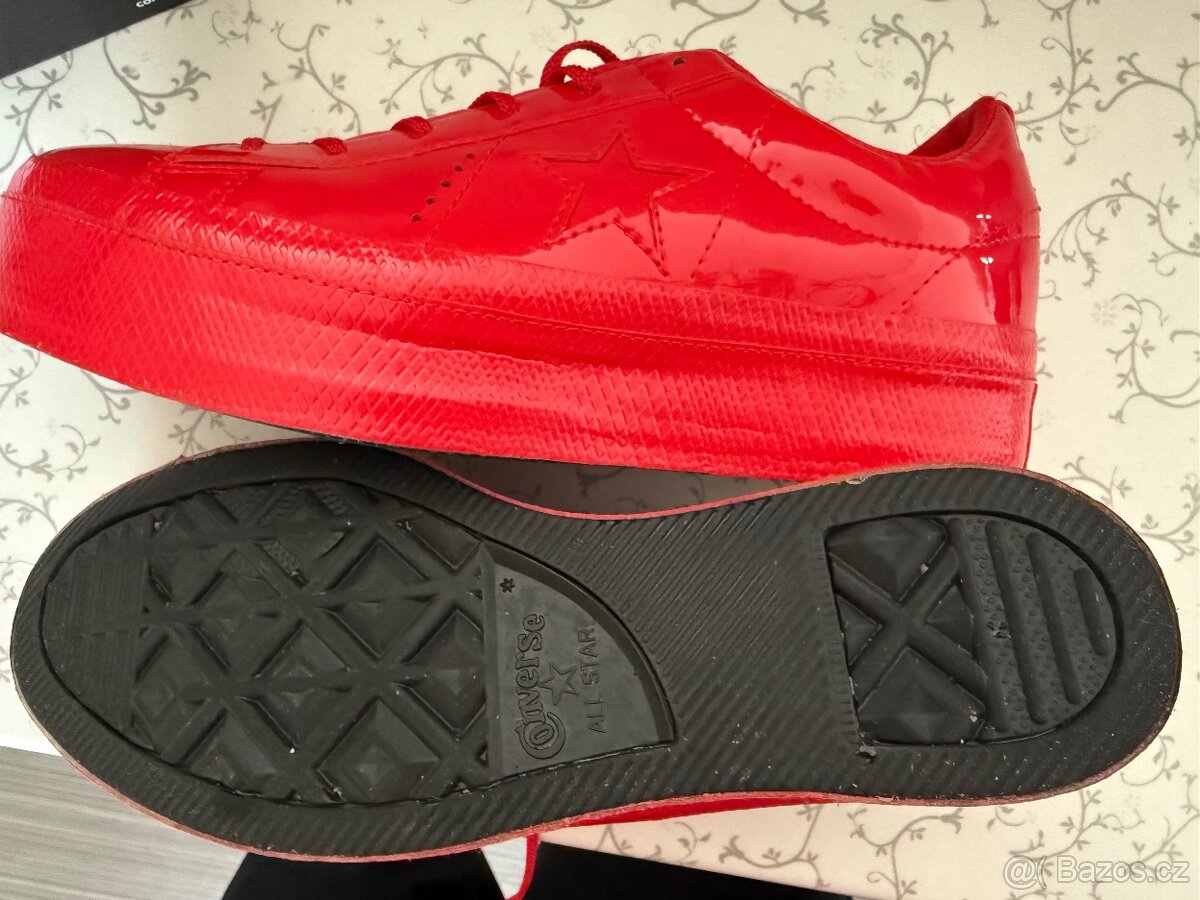 Boty dámské Converse One Star Platform 8,5 - 2